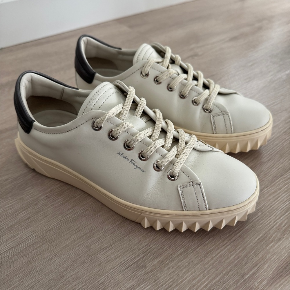 Salvatore Ferragamo Cube 2 leather sneakers - off white dark silver